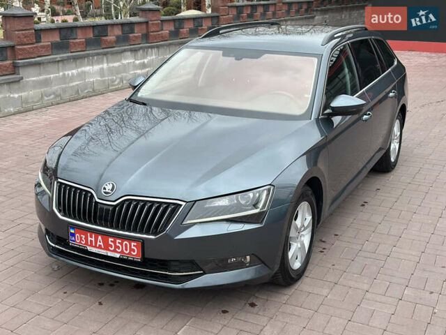 Серый Шкода Суперб, объемом двигателя 1.6 л и пробегом 190 тыс. км за 15900 $, фото 1 на Automoto.ua