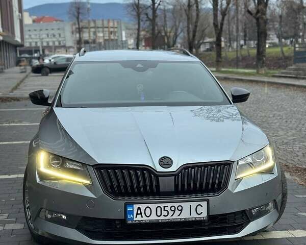 Сірий Шкода Суперб, об'ємом двигуна 1.97 л та пробігом 151 тис. км за 20800 $, фото 1 на Automoto.ua