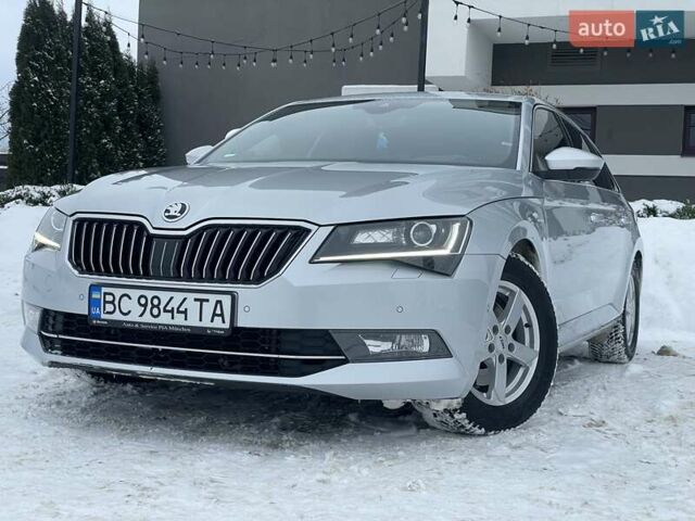 Серый Шкода Суперб, объемом двигателя 1.98 л и пробегом 177 тыс. км за 24900 $, фото 1 на Automoto.ua