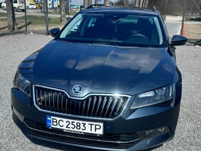 Сірий Шкода Суперб, об'ємом двигуна 2 л та пробігом 234 тис. км за 20500 $, фото 1 на Automoto.ua