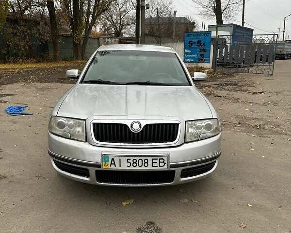 Сірий Шкода Суперб, об'ємом двигуна 2.8 л та пробігом 351 тис. км за 3800 $, фото 1 на Automoto.ua