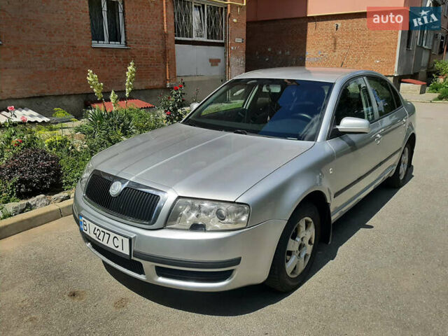 Серый Шкода Суперб, объемом двигателя 1.78 л и пробегом 270 тыс. км за 6000 $, фото 1 на Automoto.ua