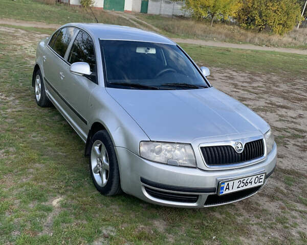 Шкода Суперб 2006 в Днепре (Днепропетровске) на Automoto.ua Серый Шкода Суперб, объемом двигателя 1.78 л и пробегом 290 тыс. км за 3800 $, фото 1 на Automoto.ua