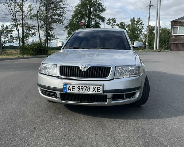 Сірий Шкода Суперб, об'ємом двигуна 1.78 л та пробігом 270 тис. км за 4500 $, фото 1 на Automoto.ua