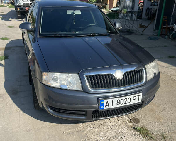 Сірий Шкода Суперб, об'ємом двигуна 1.78 л та пробігом 329 тис. км за 5400 $, фото 1 на Automoto.ua