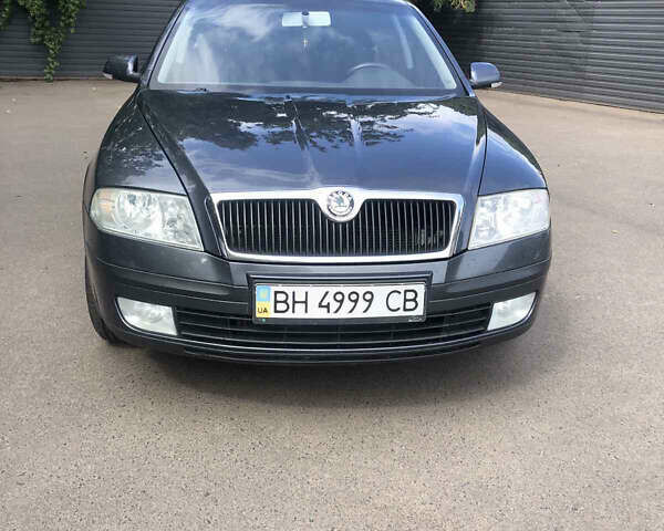 Сірий Шкода Суперб, об'ємом двигуна 1.6 л та пробігом 170 тис. км за 6300 $, фото 1 на Automoto.ua