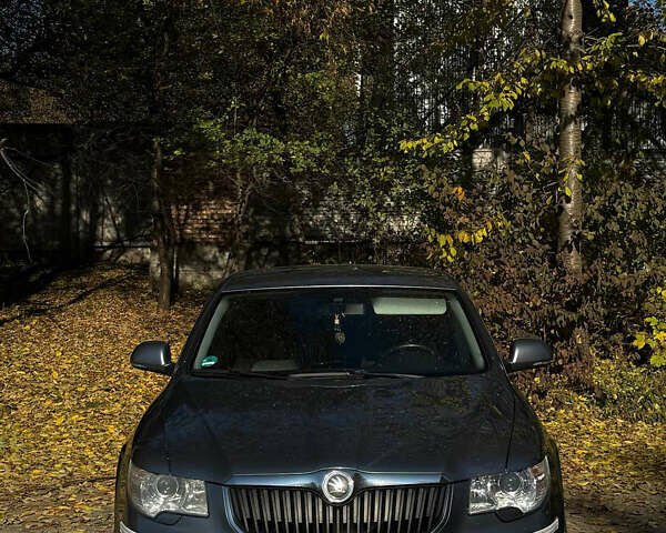 Сірий Шкода Суперб, об'ємом двигуна 1.8 л та пробігом 322 тис. км за 6300 $, фото 1 на Automoto.ua