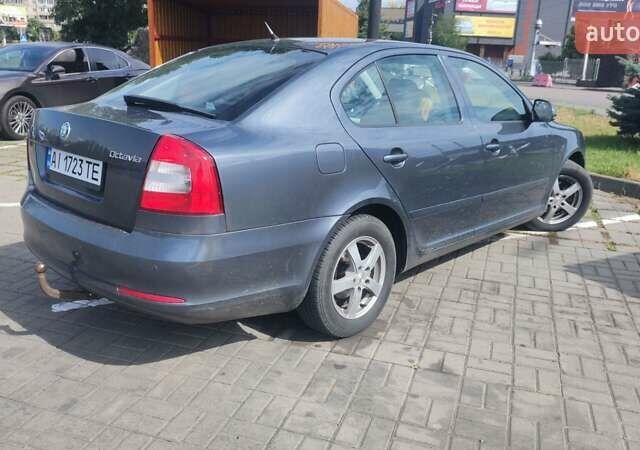 Серый Шкода Суперб, объемом двигателя 1.6 л и пробегом 315 тыс. км за 3500 $, фото 1 на Automoto.ua