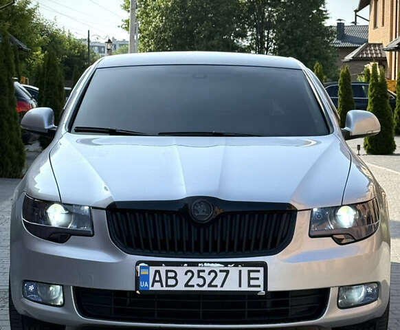 Шкода Суперб 2011 в Виннице на Automoto.ua Серый Шкода Суперб, объемом двигателя 1.8 л и пробегом 219 тыс. км за 8999 $, фото 1 на Automoto.ua