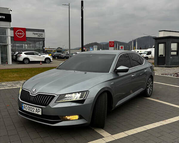 Сірий Шкода Суперб, об'ємом двигуна 1.97 л та пробігом 317 тис. км за 17700 $, фото 1 на Automoto.ua