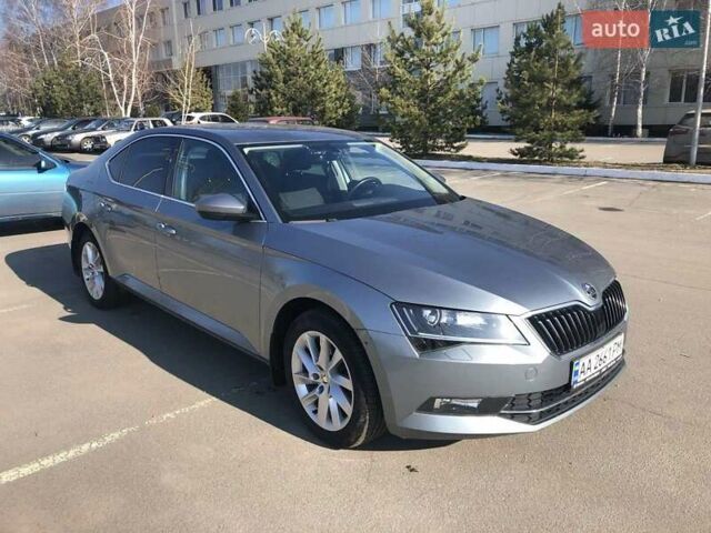Серый Шкода Суперб, объемом двигателя 1.97 л и пробегом 168 тыс. км за 22400 $, фото 1 на Automoto.ua