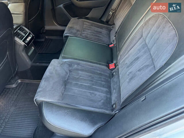 Серый Шкода Суперб, объемом двигателя 1.97 л и пробегом 154 тыс. км за 24700 $, фото 1 на Automoto.ua