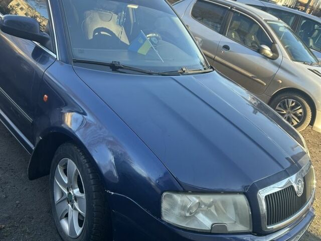 Синий Шкода Суперб, объемом двигателя 1.9 л и пробегом 330 тыс. км за 4100 $, фото 1 на Automoto.ua