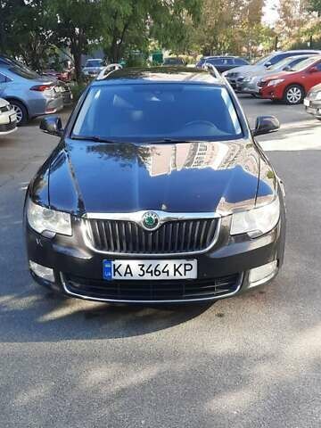 Синій Шкода Суперб, об'ємом двигуна 1.6 л та пробігом 270 тис. км за 9300 $, фото 1 на Automoto.ua