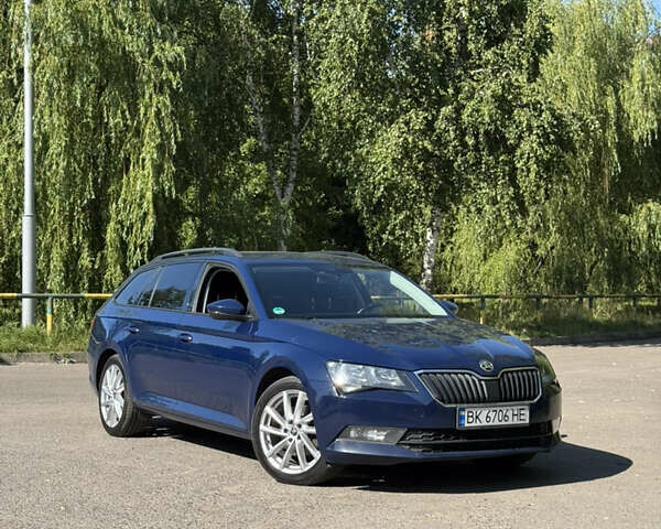 Синий Шкода Суперб, объемом двигателя 1.97 л и пробегом 221 тыс. км за 14950 $, фото 1 на Automoto.ua