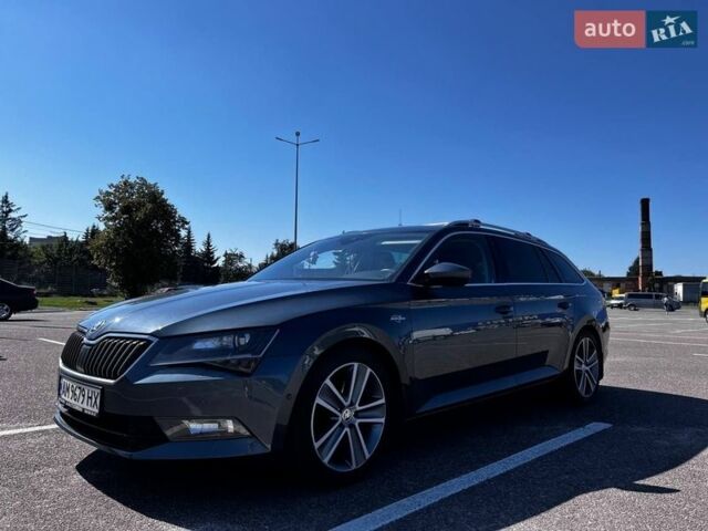 Синий Шкода Суперб, объемом двигателя 2 л и пробегом 280 тыс. км за 19999 $, фото 1 на Automoto.ua
