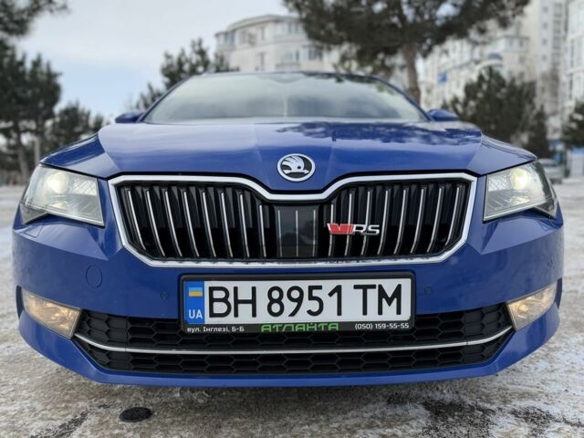 Синий Шкода Суперб, объемом двигателя 2 л и пробегом 347 тыс. км за 16699 $, фото 1 на Automoto.ua