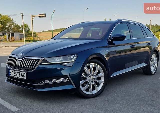 Синій Шкода Суперб, об'ємом двигуна 2 л та пробігом 146 тис. км за 29333 $, фото 1 на Automoto.ua