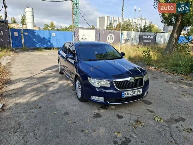Синій Шкода Суперб, об'ємом двигуна 1.8 л та пробігом 369 тис. км за 6800 $, фото 1 на Automoto.ua