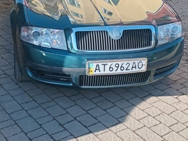 Зелений Шкода Суперб, об'ємом двигуна 2.5 л та пробігом 274 тис. км за 2900 $, фото 1 на Automoto.ua