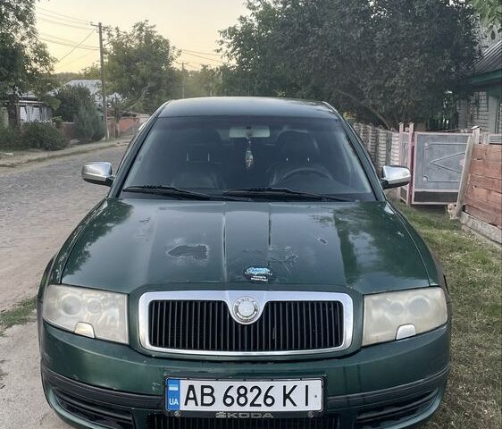 Зеленый Шкода Суперб, объемом двигателя 1.8 л и пробегом 400 тыс. км за 2900 $, фото 1 на Automoto.ua