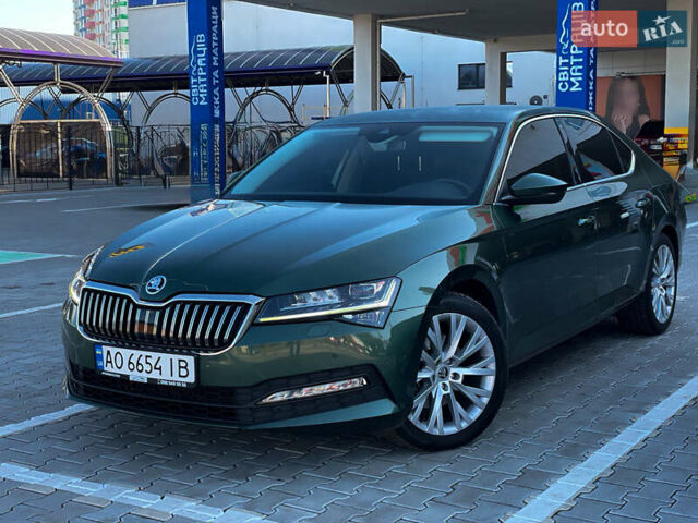 Шкода Суперб 2020 в Одессе на Automoto.ua Зеленый Шкода Суперб, объемом двигателя 1.97 л и пробегом 162 тыс. км за 25000 $, фото 1 на Automoto.ua