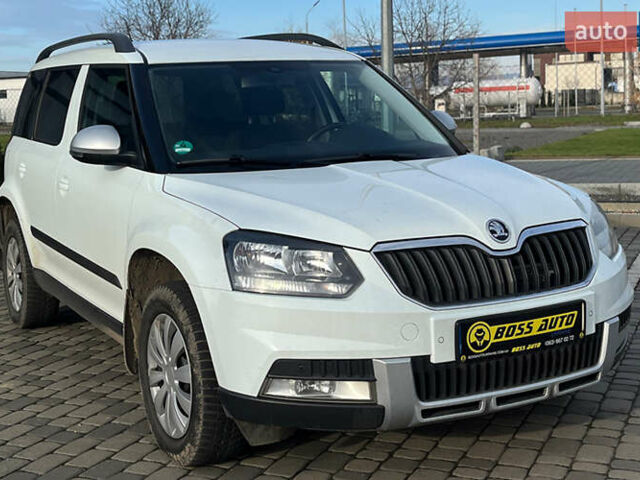 Білий Шкода Єті, об'ємом двигуна 1.2 л та пробігом 152 тис. км за 9900 $, фото 1 на Automoto.ua