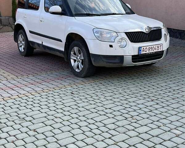 Белый Шкода Ети, объемом двигателя 1.97 л и пробегом 400 тыс. км за 5999 $, фото 1 на Automoto.ua