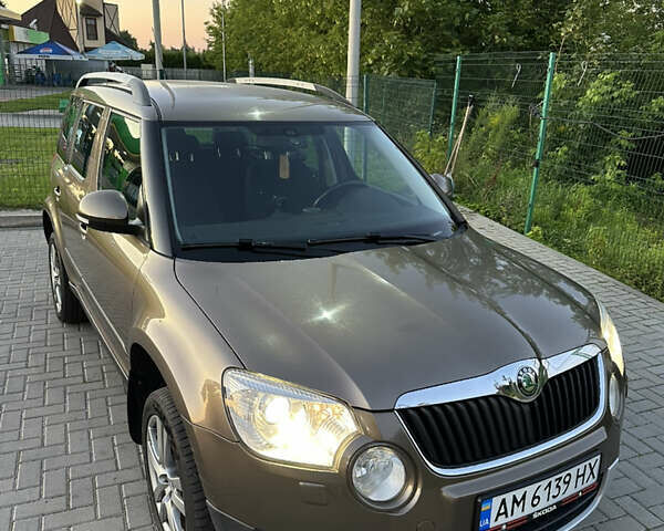 Коричневый Шкода Ети, объемом двигателя 1.2 л и пробегом 215 тыс. км за 8800 $, фото 1 на Automoto.ua