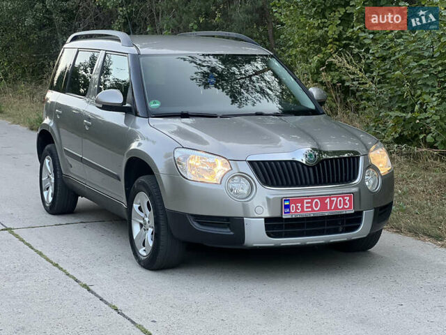 Серый Шкода Ети, объемом двигателя 1.8 л и пробегом 180 тыс. км за 7500 $, фото 1 на Automoto.ua
