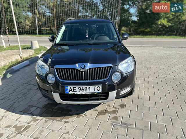 Сірий Шкода Єті, об'ємом двигуна 1.2 л та пробігом 220 тис. км за 9000 $, фото 1 на Automoto.ua