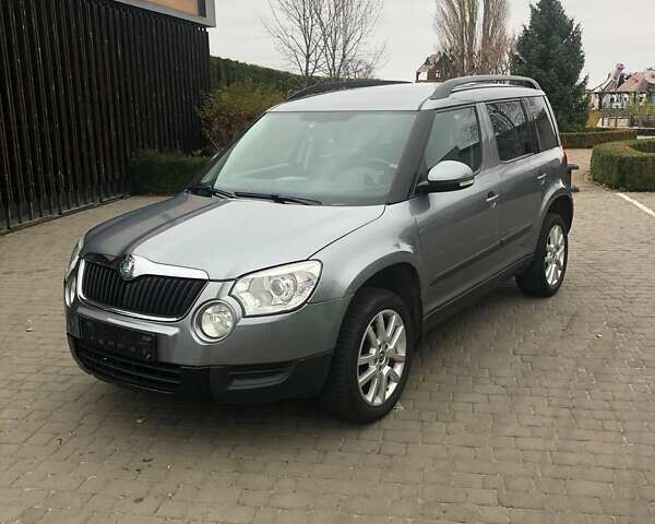 Сірий Шкода Єті, об'ємом двигуна 1.2 л та пробігом 198 тис. км за 7450 $, фото 1 на Automoto.ua
