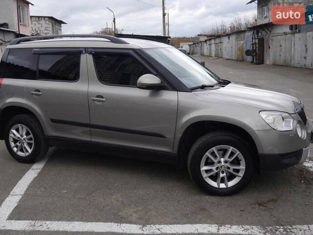 Серый Шкода Ети, объемом двигателя 1.97 л и пробегом 225 тыс. км за 10800 $, фото 1 на Automoto.ua