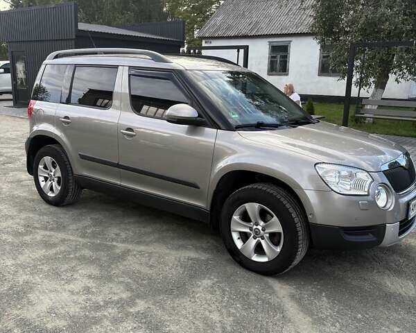 Серый Шкода Ети, объемом двигателя 2 л и пробегом 208 тыс. км за 13500 $, фото 1 на Automoto.ua