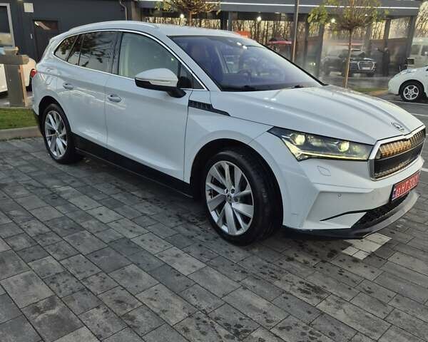 Білий Шкода Enyaq iV, об'ємом двигуна 0 л та пробігом 295 тис. км за 17600 $, фото 1 на Automoto.ua