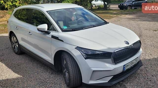Шкода Enyaq iV 2021 в Сумах на Automoto.ua Белый Шкода Enyaq iV, объемом двигателя 0 л и пробегом 45 тыс. км за 23000 $, фото 1 на Automoto.ua