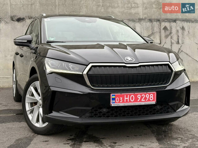 Черный Шкода Enyaq iV, объемом двигателя 0 л и пробегом 113 тыс. км за 27920 $, фото 1 на Automoto.ua