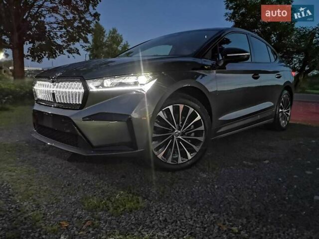 Серый Шкода Enyaq iV, объемом двигателя 0 л и пробегом 41 тыс. км за 33300 $, фото 1 на Automoto.ua