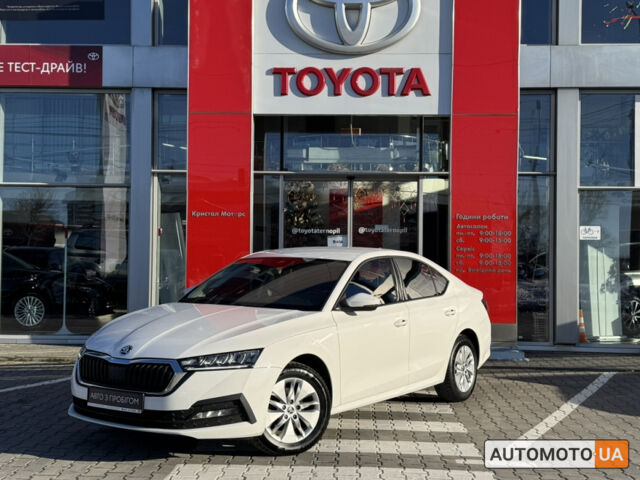 Білий Шкода Octavia A8, об'ємом двигуна 1.4 л та пробігом 73 тис. км за 19841 $, фото 1 на Automoto.ua