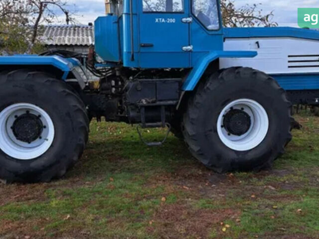 Слобожанець ХТА-200, об'ємом двигуна 0 л та пробігом 0 тис. км за 23804 $, фото 1 на Automoto.ua