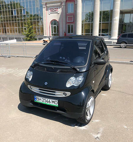 Черный Смарт Кабрио, объемом двигателя 0.7 л и пробегом 172 тыс. км за 4300 $, фото 1 на Automoto.ua