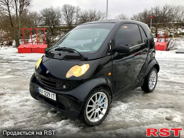 Черный Смарт Сити, объемом двигателя 0.7 л и пробегом 91 тыс. км за 3000 $, фото 1 на Automoto.ua