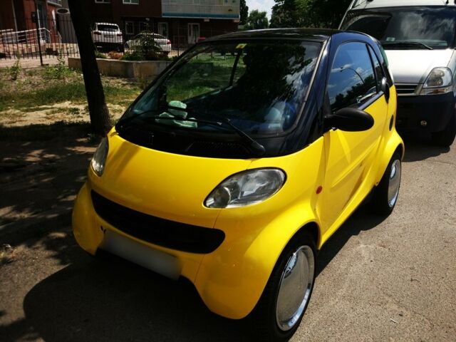Жовтий Смарт City, об'ємом двигуна 0.6 л та пробігом 146 тис. км за 4500 $, фото 1 на Automoto.ua