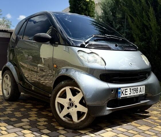 Сірий Смарт City, об'ємом двигуна 0.7 л та пробігом 249 тис. км за 3610 $, фото 1 на Automoto.ua