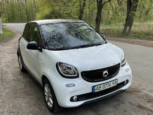 Білий Смарт Forfour, об'ємом двигуна 0 л та пробігом 69 тис. км за 7900 $, фото 1 на Automoto.ua