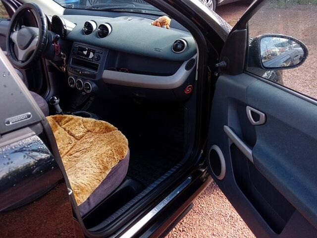 Чорний Смарт Forfour, об'ємом двигуна 1.1 л та пробігом 220 тис. км за 3500 $, фото 1 на Automoto.ua