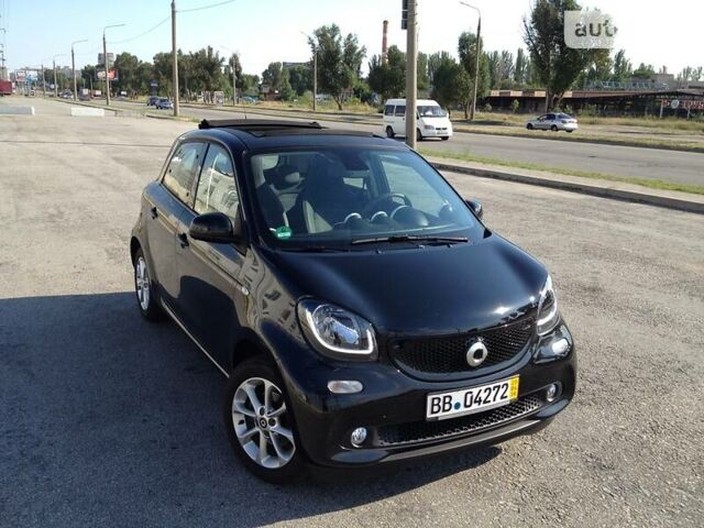 Чорний Смарт Forfour, об'ємом двигуна 1 л та пробігом 14 тис. км за 13700 $, фото 1 на Automoto.ua