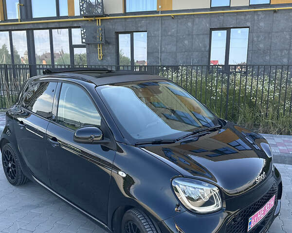 Черный Смарт Форфор, объемом двигателя 0 л и пробегом 42 тыс. км за 12500 $, фото 1 на Automoto.ua