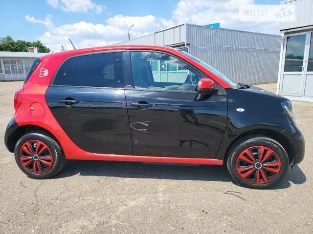 Червоний Смарт Forfour, об'ємом двигуна 0 л та пробігом 59 тис. км за 8700 $, фото 1 на Automoto.ua