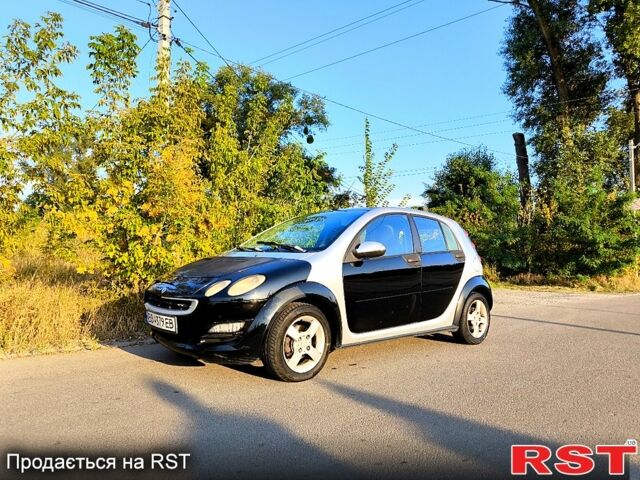 Смарт Форфор, объемом двигателя 1.1 л и пробегом 309 тыс. км за 2200 $, фото 1 на Automoto.ua